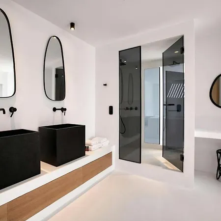 With Fantastic Terrace-sea Views *