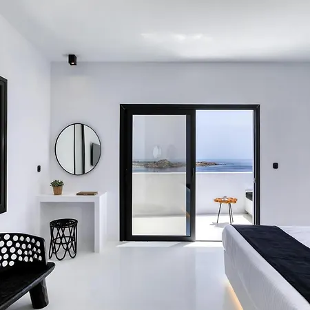 With Fantastic Terrace-sea Views Feriehus Psarrou
