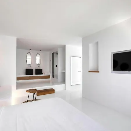 With Fantastic Terrace-sea Views Feriehus