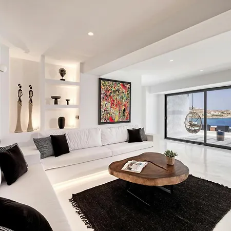 With Fantastic Terrace-sea Views Feriehus