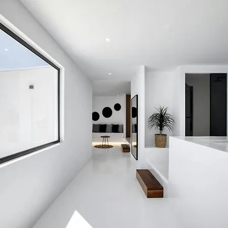 Feriehus With Fantastic Terrace-sea Views *
