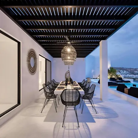 With Fantastic Terrace-sea Views Feriehus